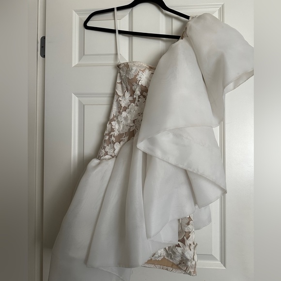 OUMA Mattea Mini Short Wedding Dress - Picture 7 of 9